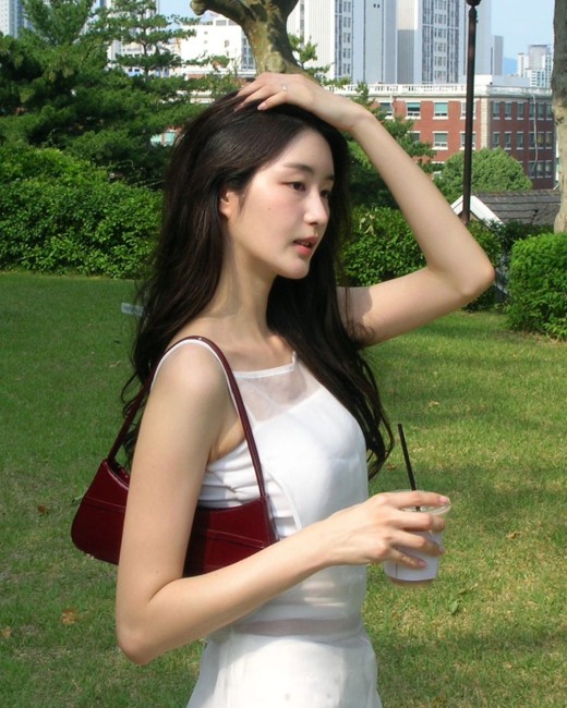 소리 나시 뷔스티에 쉬폰 블라우스 