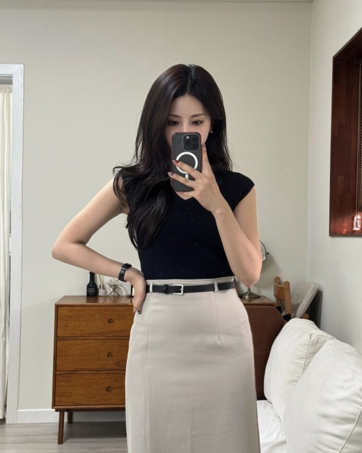 헤나 심플 슬리브리스 