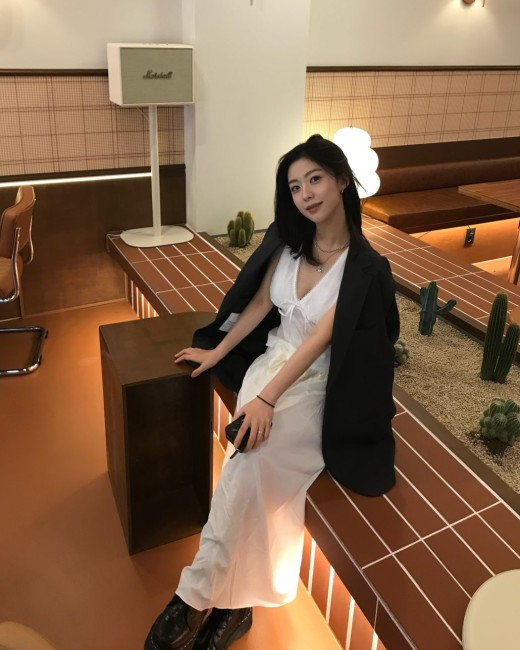 벨라드 엣 롱스커트 