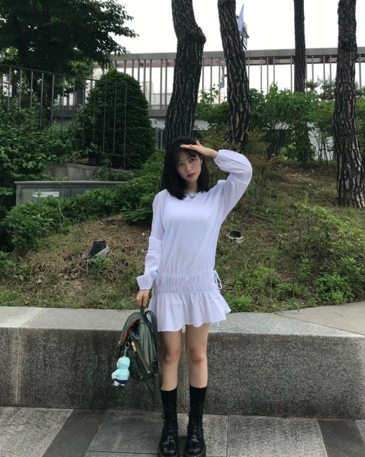 롤리 셔링 블라우스 