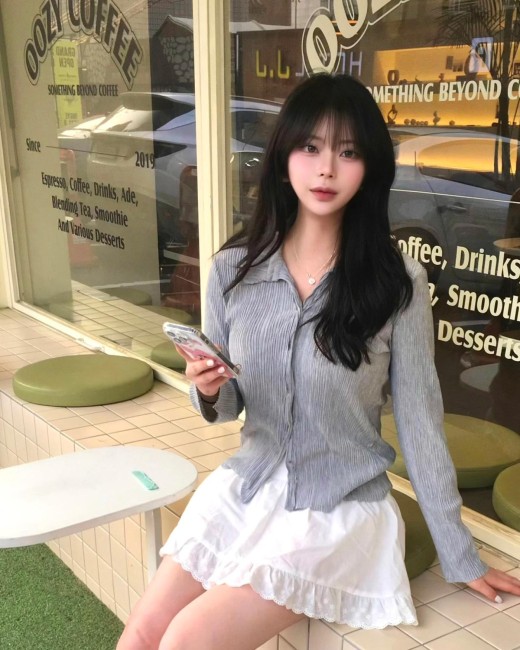 미츠나 플리츠 카라 블라우스 
