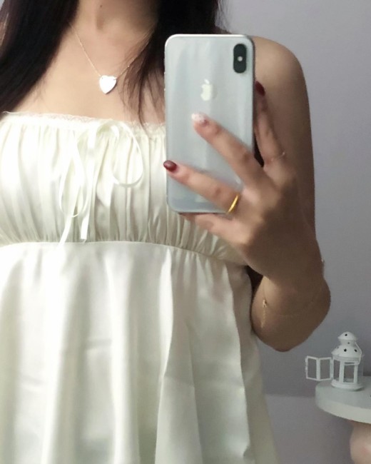 레나 나시 블라우스 